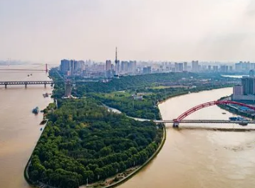 2025年武汉3月份温度大概是多少-3月份去武汉穿什么合适